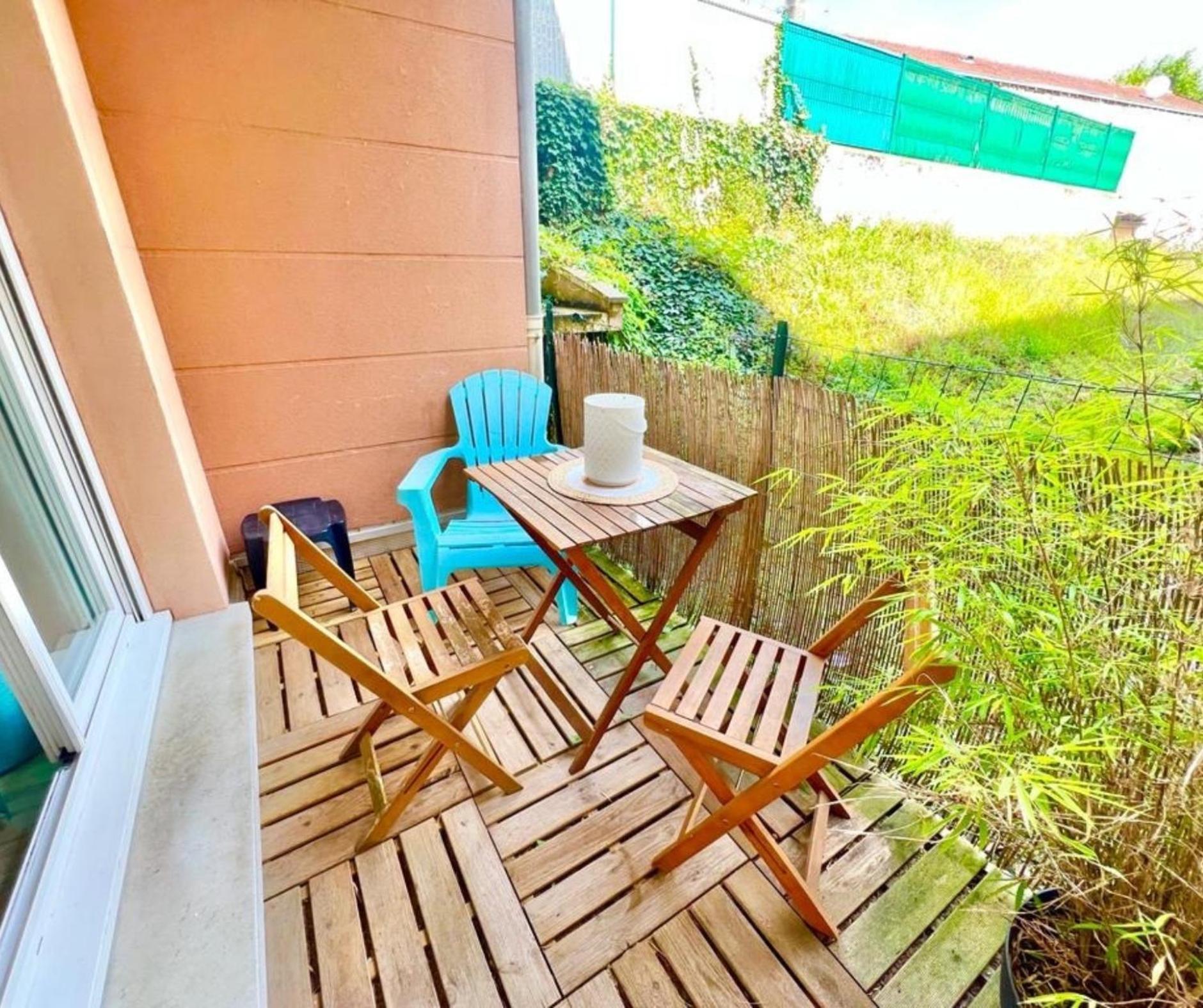 Ferienwohnung Le Renoir Terrasse De Plain-Pied Et Piscine Limoges Exterior foto